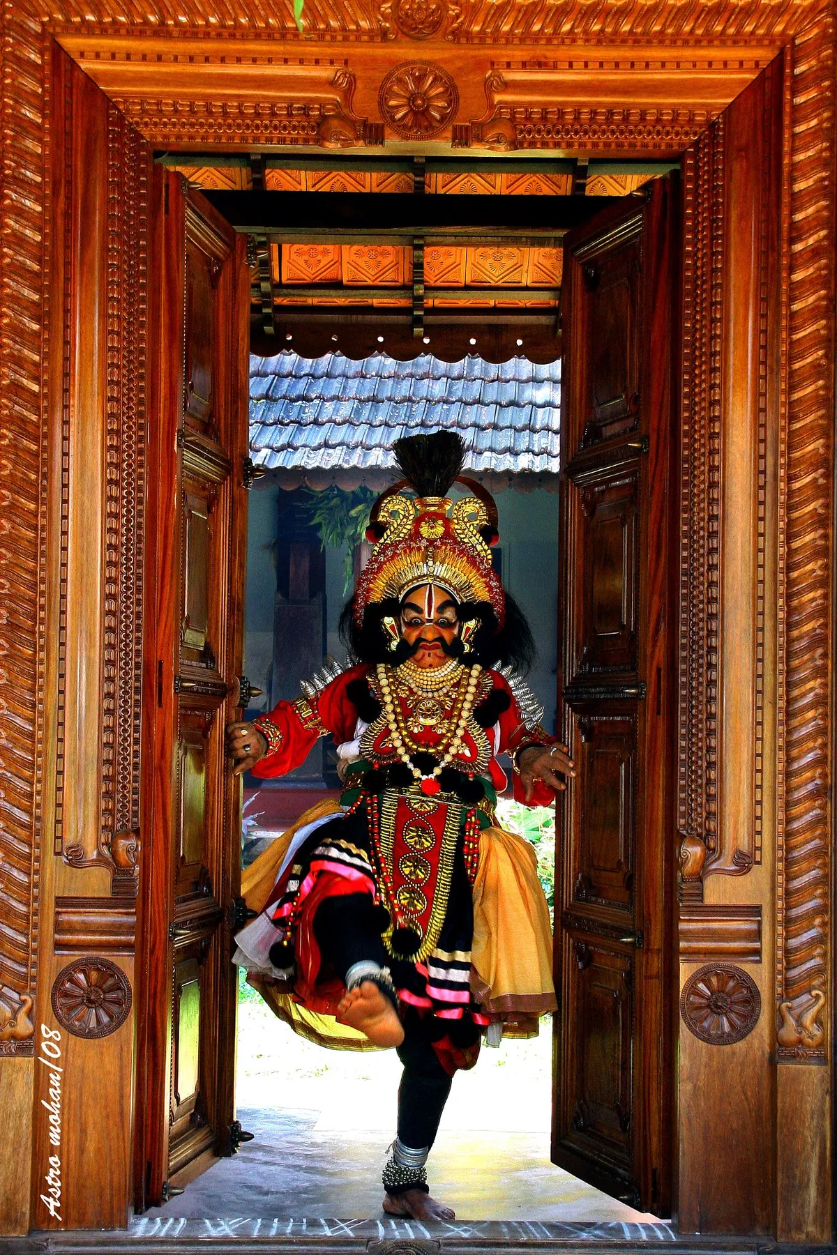 Karnataka: The Art of Handcrafted Heritage