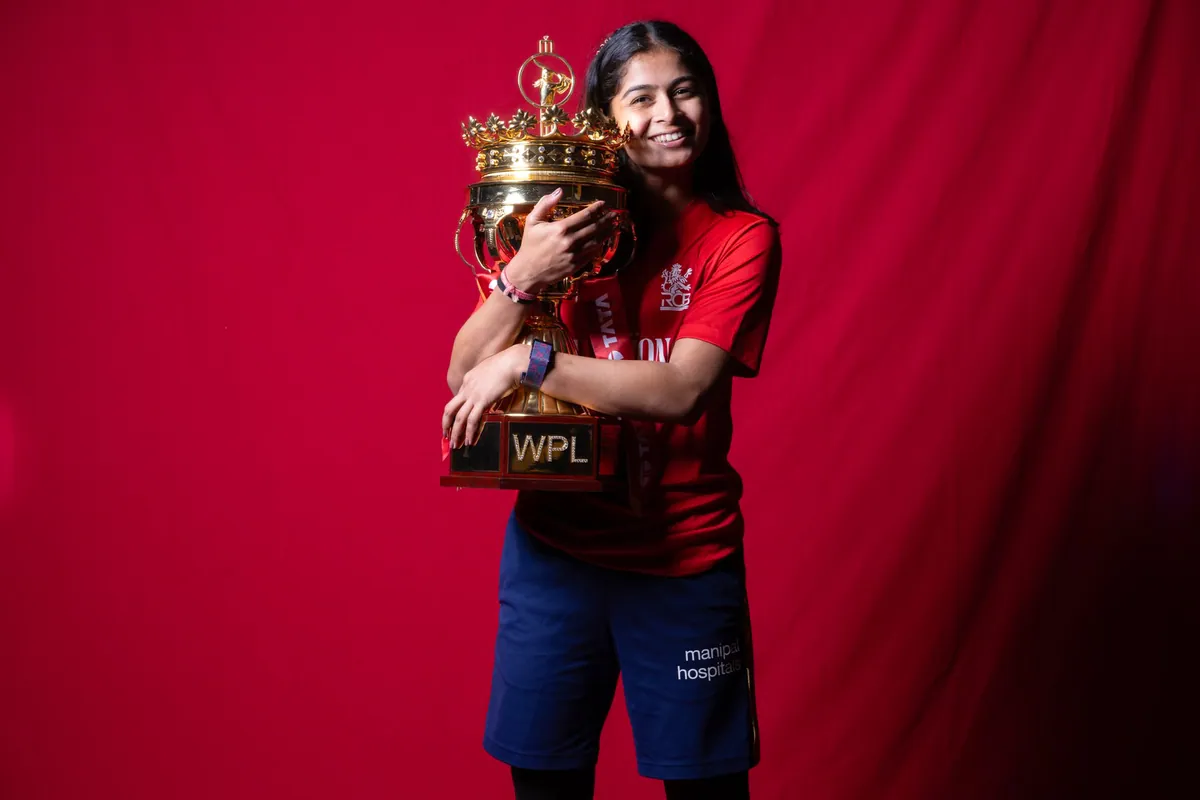Breaking Boundaries: The Inspiring Cricket Journey of Shreyanka Patil