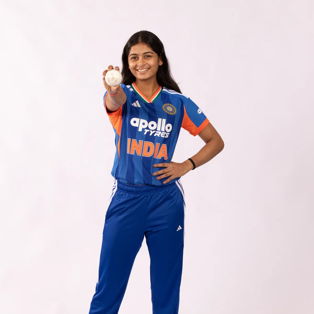 Breaking Boundaries: The Inspiring Cricket Journey of Shreyanka Patil